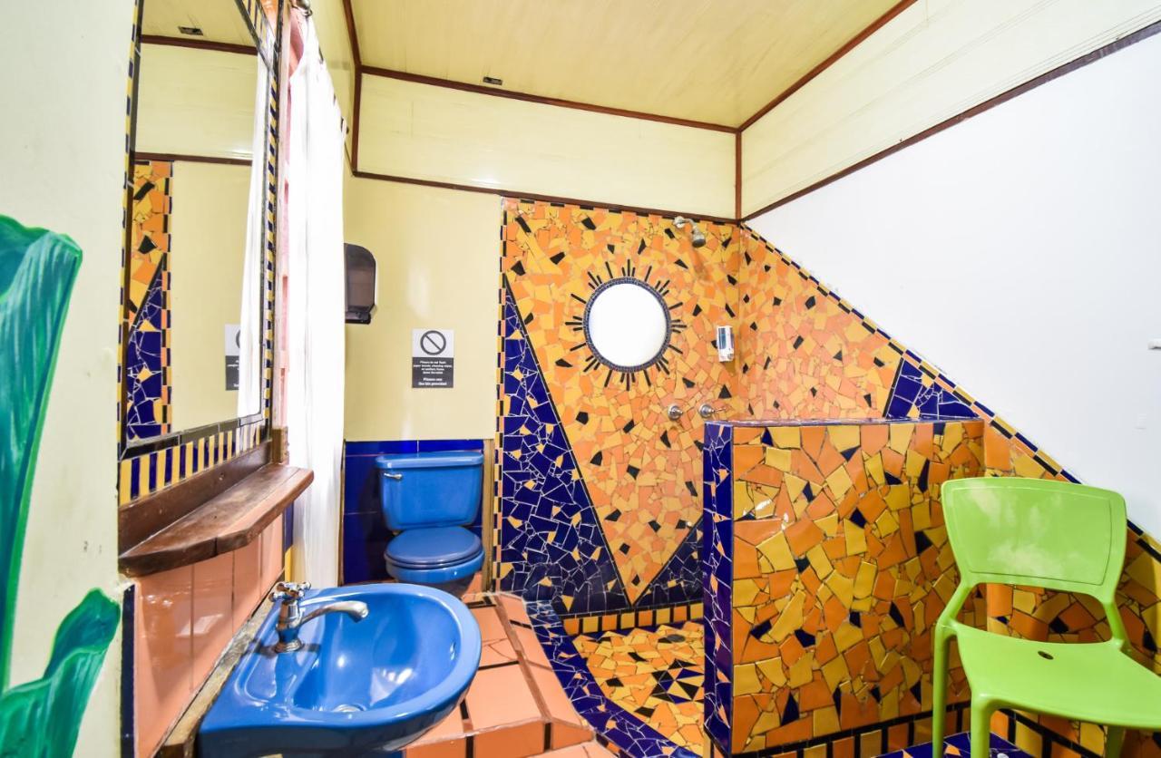 Cabinas Jacaranda Puerto Viejo de Talamanca Exteriér fotografie