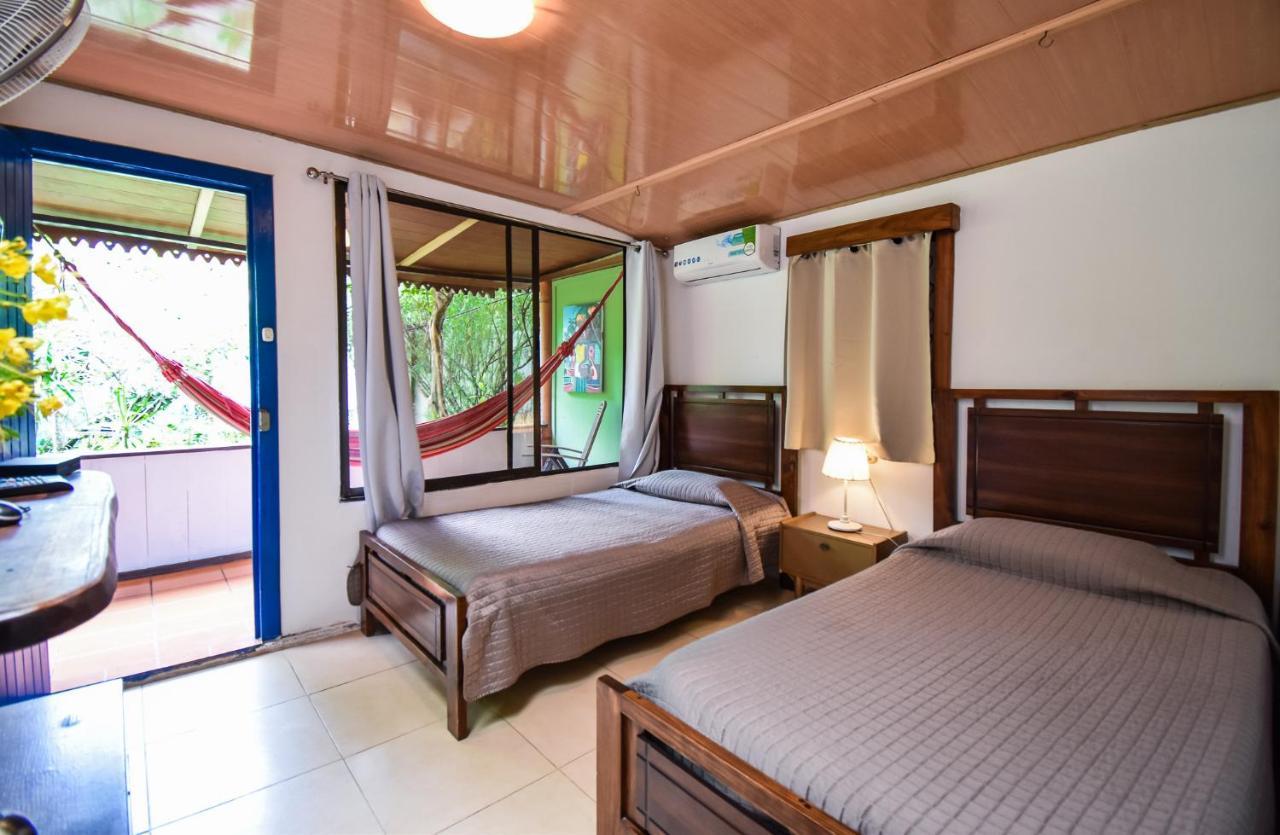 Cabinas Jacaranda Puerto Viejo de Talamanca Exteriér fotografie