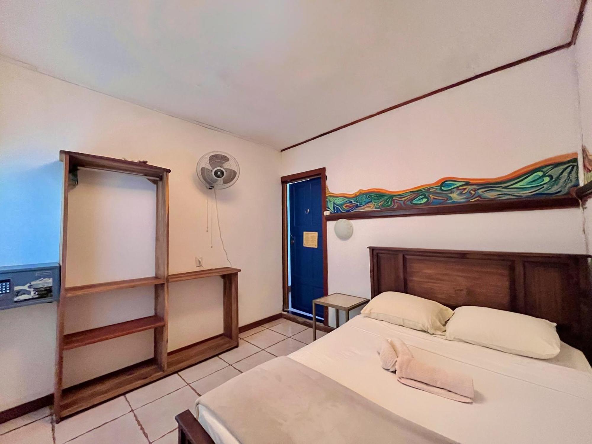 Cabinas Jacaranda Puerto Viejo de Talamanca Exteriér fotografie