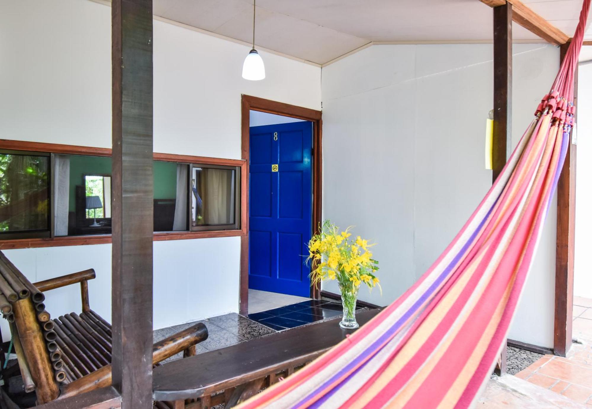 Cabinas Jacaranda Puerto Viejo de Talamanca Exteriér fotografie